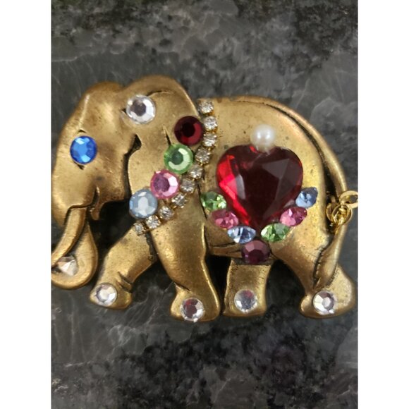 Lot of Six Assorted Vintage Elephant Brooch Pins Gem Accents & Gold/Silver Tones - Picture 9 of 16